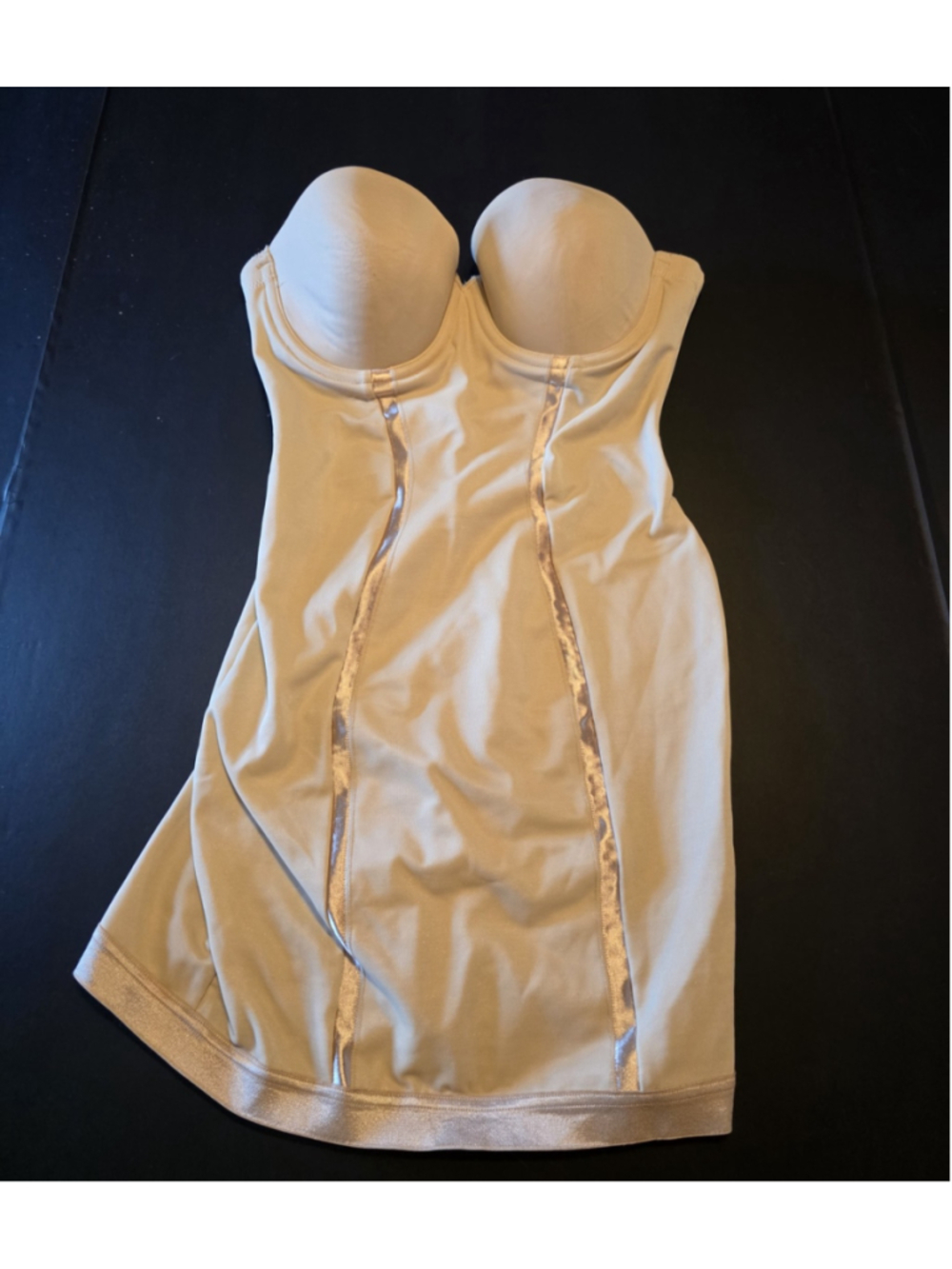 Maidenform Women's Shapewear Built in Bra Anti Static Size 34C Beige (NO STRAPS)